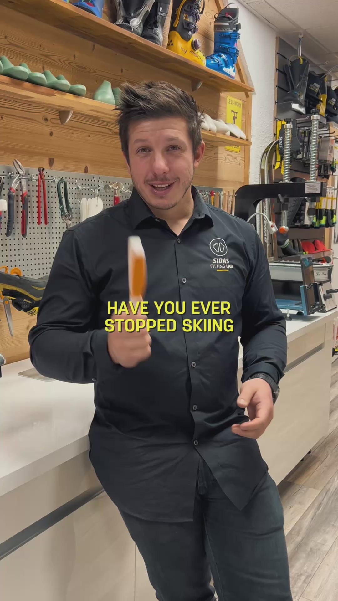 Load video: video-fitting-lab